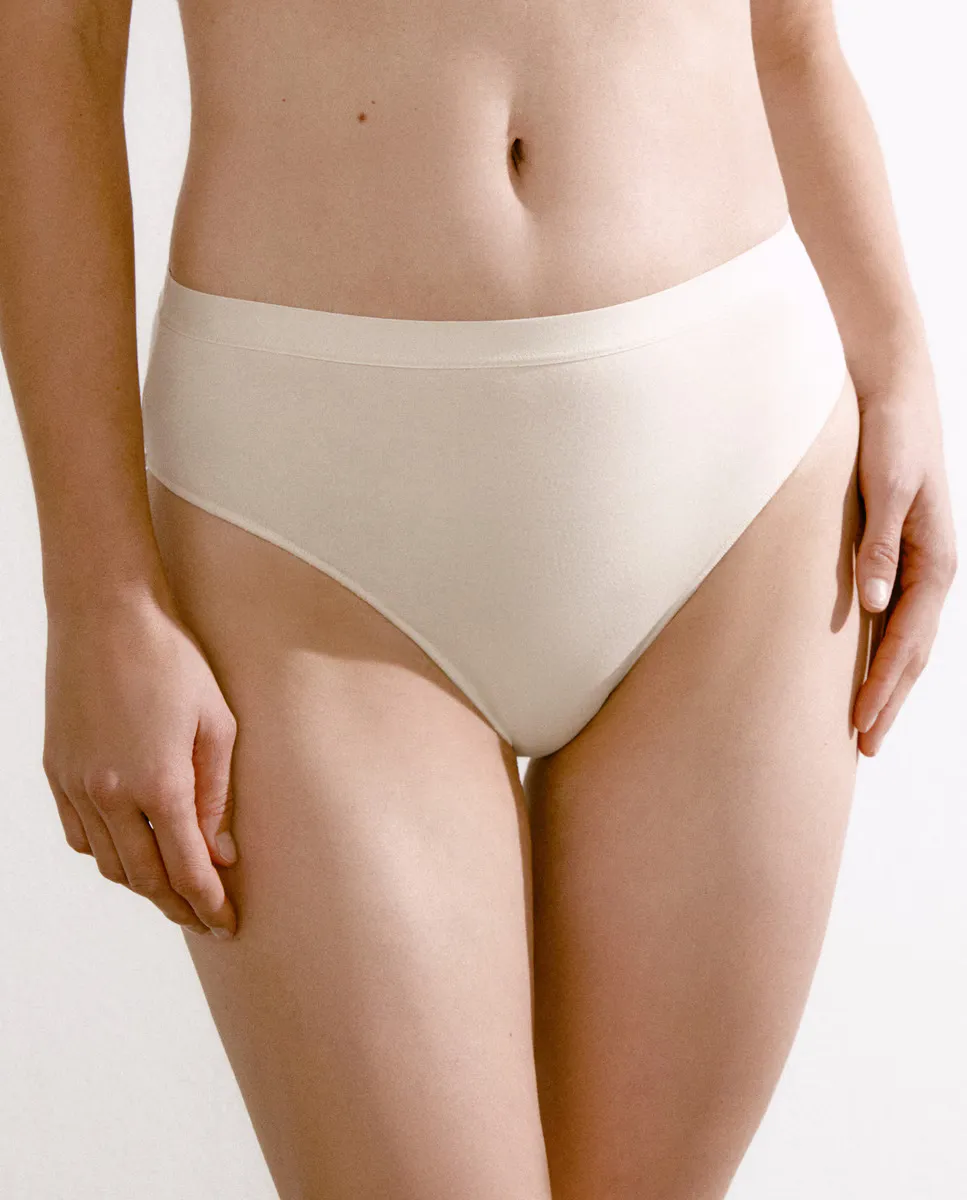 Упаковка из 3 трусиков Énfasis, бежевый
Упаковка из 3 трусиков Énfasis, бежевый