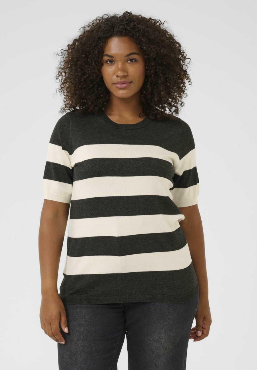 Футболка Kaffe Curve STRIPED, Dgm Turtledove Wide Stripe/Black, Черный, Футболка Kaffe Curve STRIPED, Dgm Turtledove Wide Stripe/Black
Футболка Kaffe Curve STRIPED, Dgm Turtledove Wide Stripe/Black, Черный, Футболка Kaffe Curve STRIPED, Dgm Turtledove Wide Stripe/Black