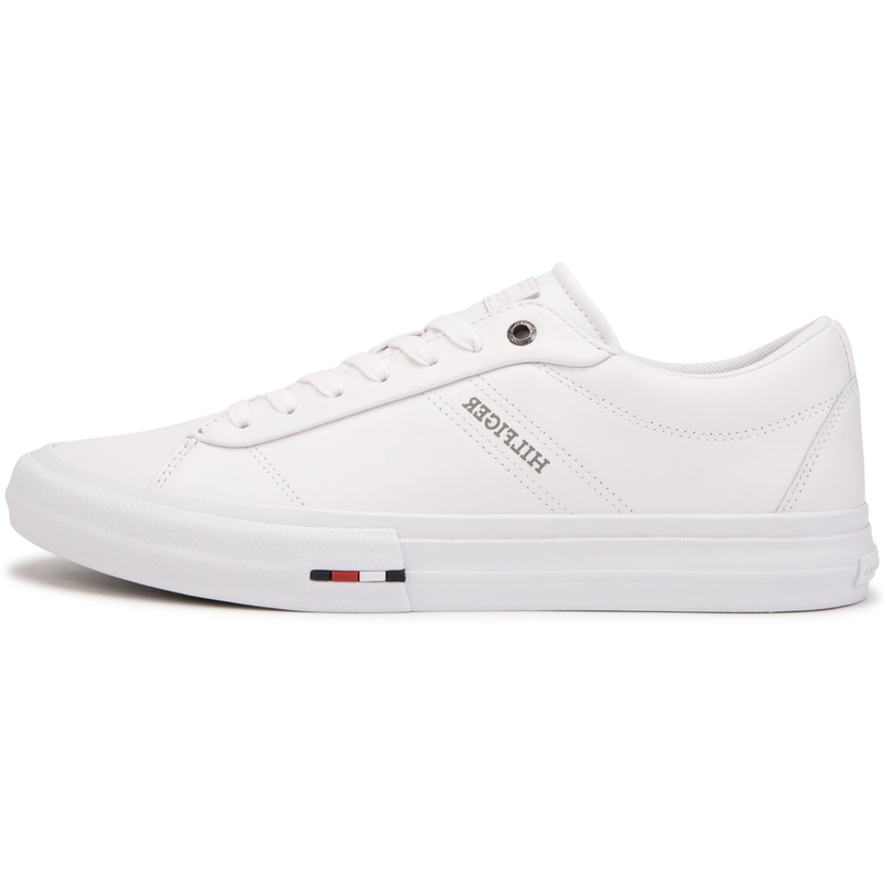 Кожаные кроссовки Tommy Hilfiger, Black Bds
Кожаные кроссовки Tommy Hilfiger, Black Bds