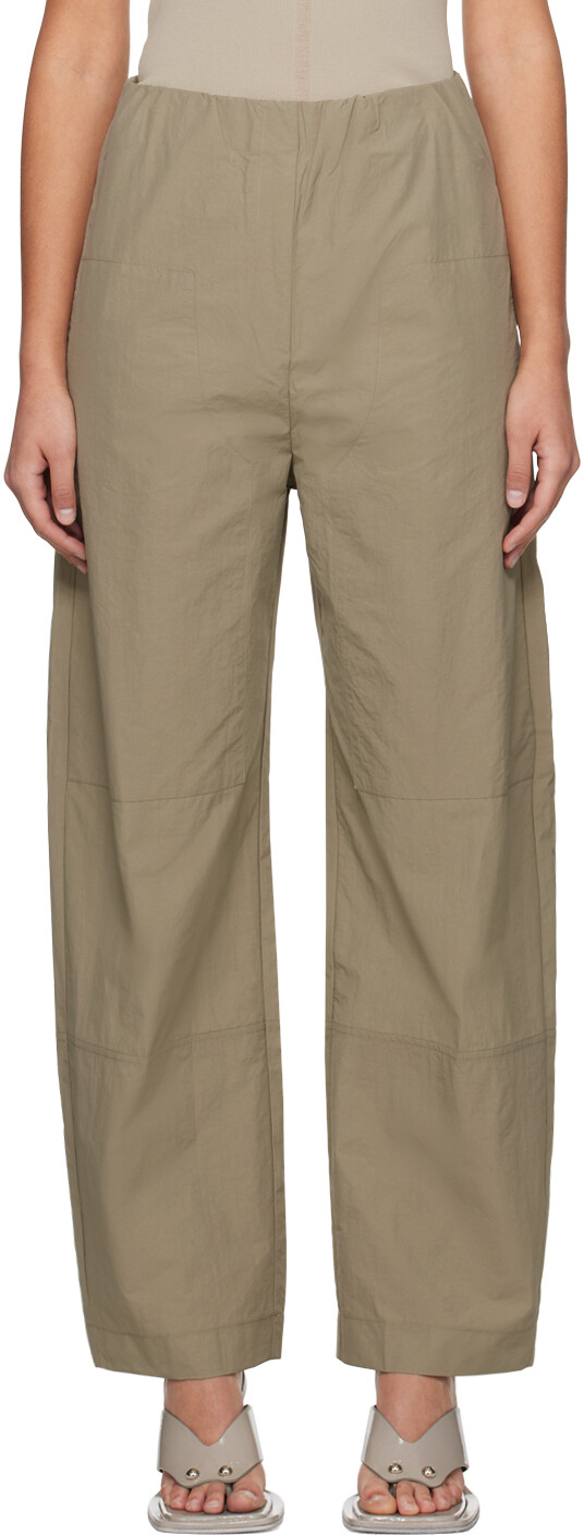 Зеленые брюки-кокон Paris Georgia
Зеленые брюки-кокон Paris Georgia