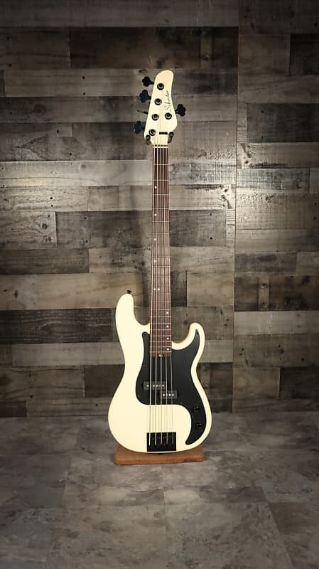 Schecter P-5 Ivy 5-струнная электрическая бас-гитара
Schecter P-5 Ivy 5-струнная электрическая бас-гитара