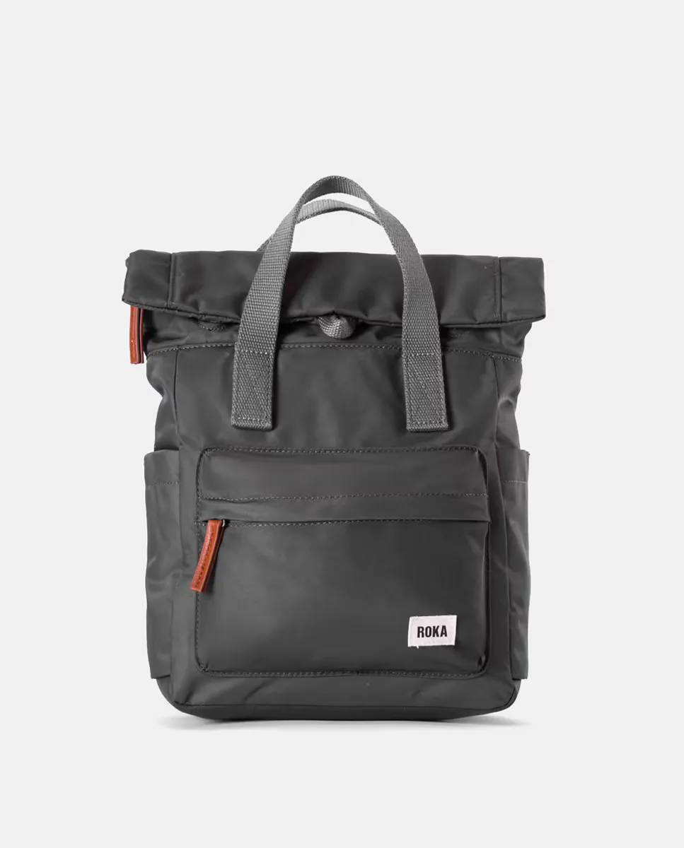Маленький рюкзак унисекс Canfield B из переработанного нейлона, темно-серый, водоотталкивающий Roka
Маленький рюкзак унисекс Canfield B из переработанного нейлона, темно-серый, водоотталкивающий Roka