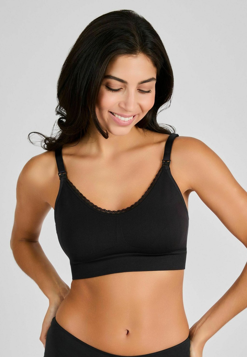 Бюстье EMMA JANE MATERNITY SEAMLESS REGULAR FIT JoJo Maman Bébé, черный
Бюстье EMMA JANE MATERNITY SEAMLESS REGULAR FIT JoJo Maman Bébé, черный