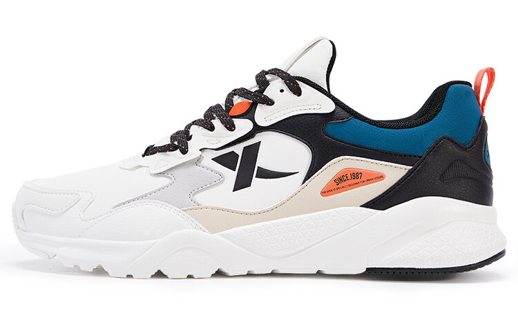 Кроссовки мужские массивные низкие белые/черные/синие Xtep, Черный, Кроссовки мужские массивные низкие белые/черные/синие Xtep 
Кроссовки мужские массивные низкие белые/черные/синие Xtep, Черный, Кроссовки мужские массивные низкие белые/черные/синие Xtep