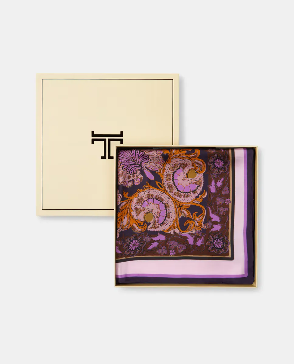 Шарф из шелкового твила с узором пейсли Latouche, фиолетовый
Шарф из шелкового твила с узором пейсли Latouche, фиолетовый