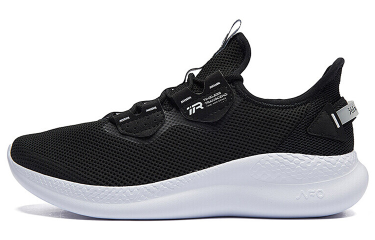 Кроссовки NFO для бега мужские с низким верхом, черные/белые 361°
Кроссовки NFO для бега мужские с низким верхом, черные/белые 361°