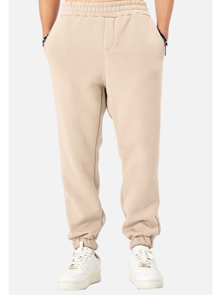 Спортивные штаны Megaman, цвет mehrere farben
Спортивные штаны Megaman, цвет mehrere farben