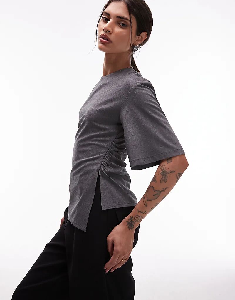 Футболка ASOS DESIGN, приталенная, с завышенной талией, темно-серого цвета
Футболка ASOS DESIGN, приталенная, с завышенной талией, темно-серого цвета