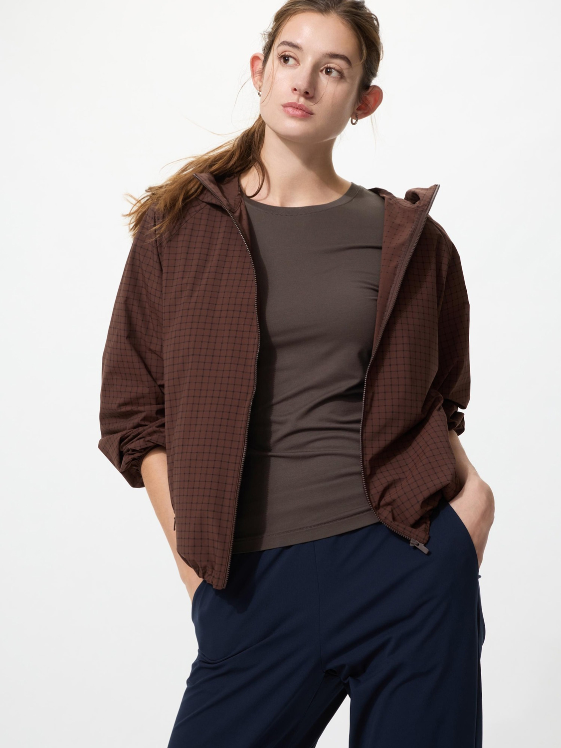 Лонгслив Uniqlo AIRism UV Protection, 39 темно-коричневый
Лонгслив Uniqlo AIRism UV Protection, 39 темно-коричневый