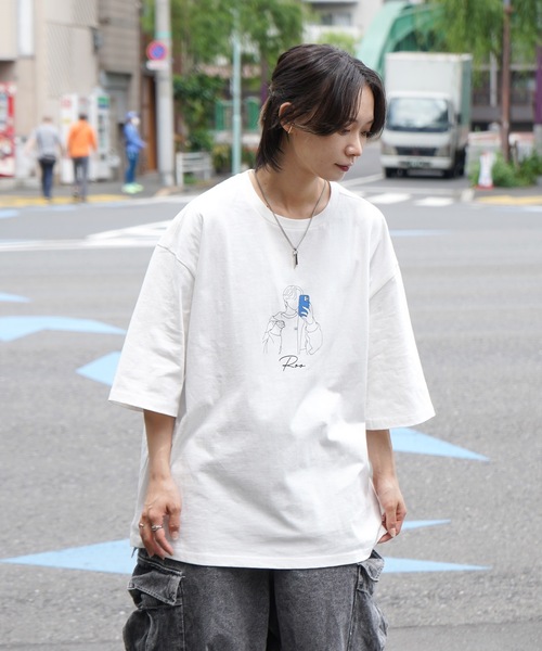 Футболка с коротким рукавом, приталенная, с контрастной отделкой и принтом-селфи Roo, белый
Футболка с коротким рукавом, приталенная, с контрастной отделкой и принтом-селфи Roo, белый