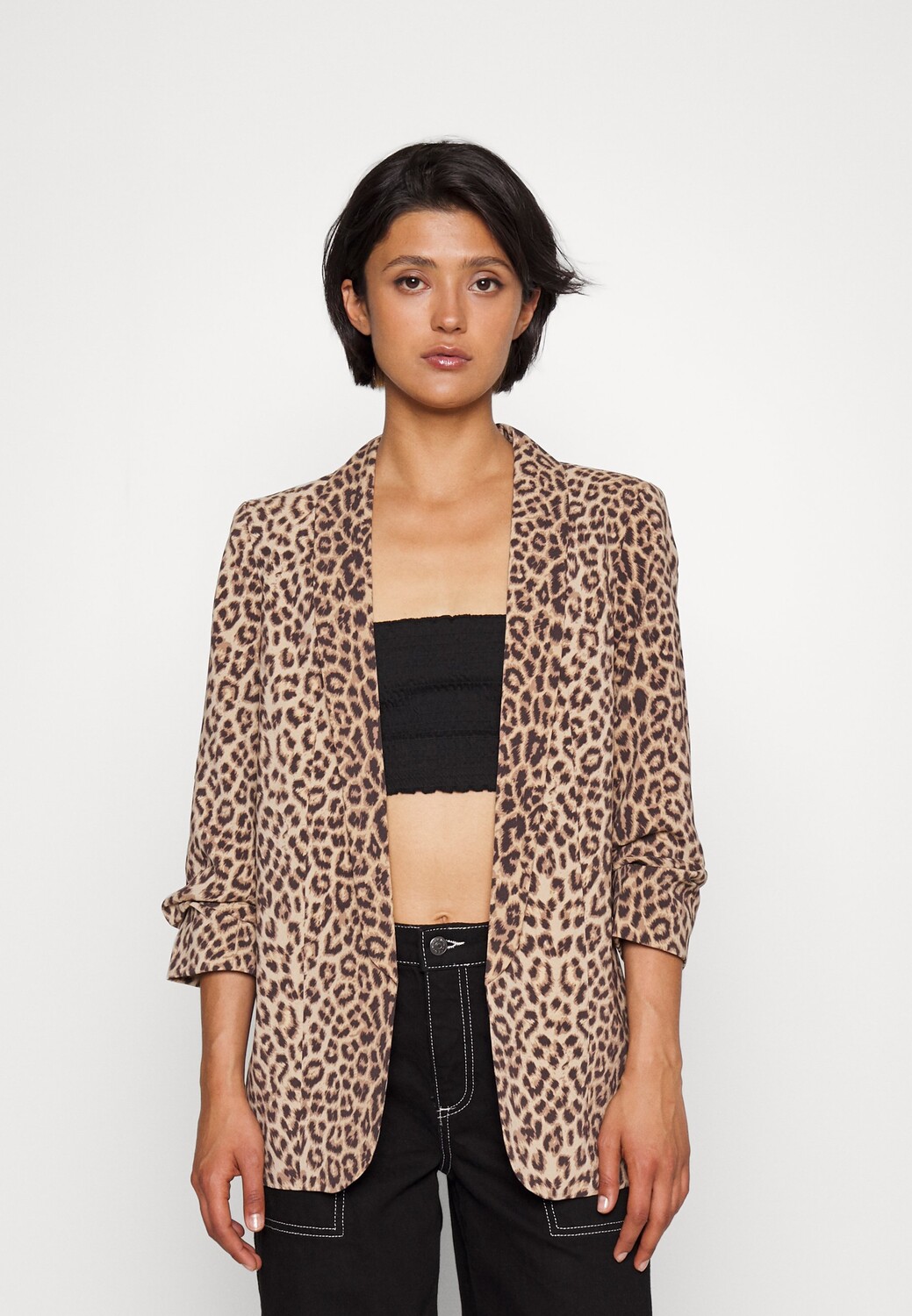 Пальто короткое Pieces, леопардовый принт, Коричневый, Пальто короткое Pieces, леопардовый принт
Пальто короткое Pieces, леопардовый принт, Коричневый, Пальто короткое Pieces, леопардовый принт