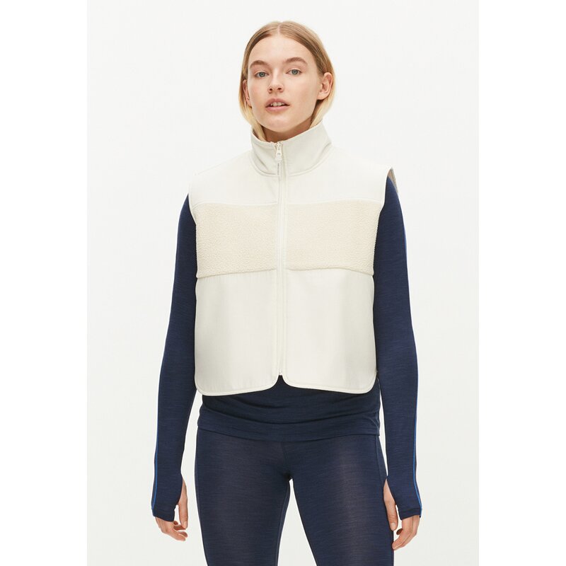 Жилет из ворса Tekla Röhnisch, цвет vanilla ice
Жилет из ворса Tekla Röhnisch, цвет vanilla ice