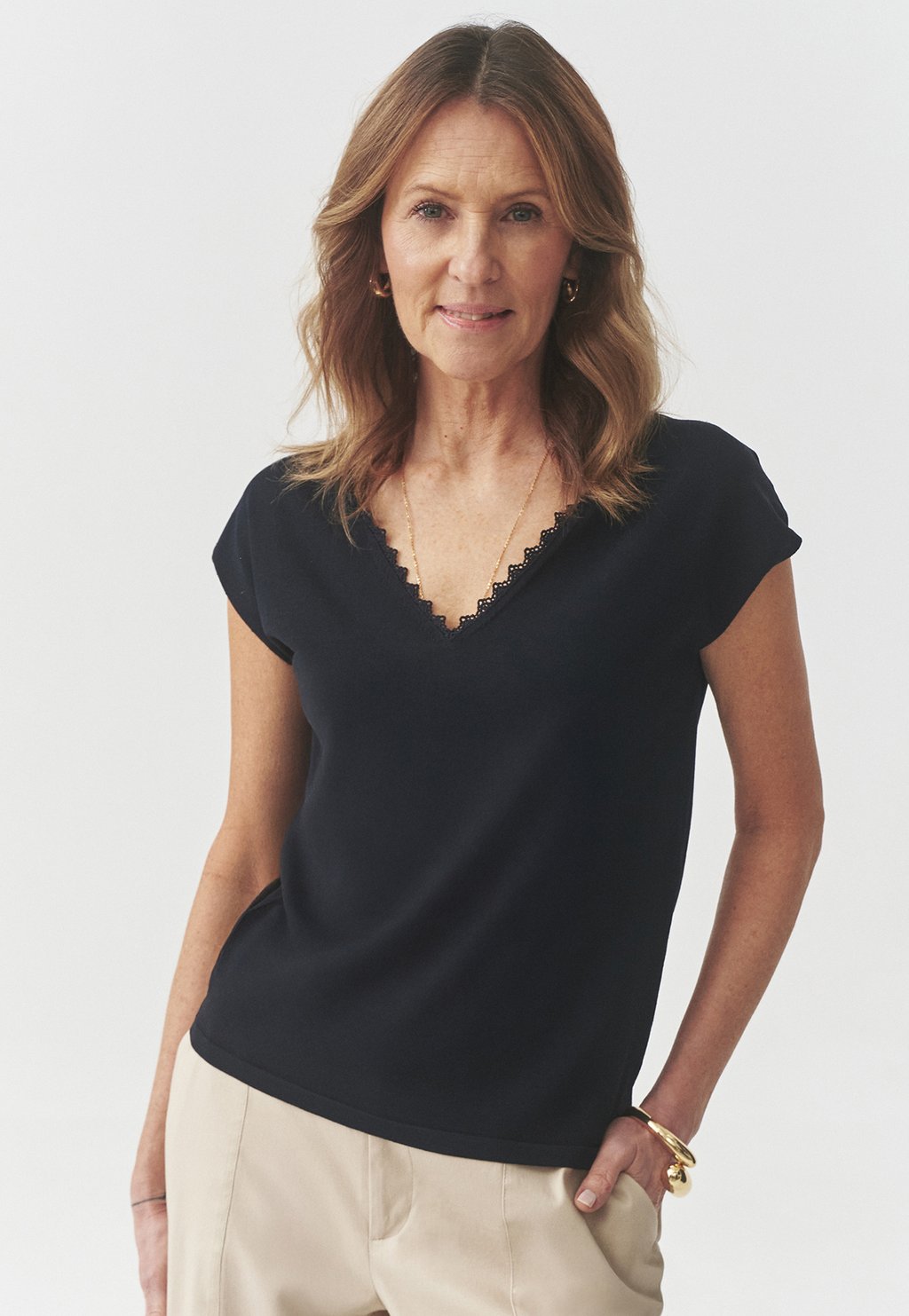 Базовая футболка DANDY TATUUM, темно-синий
Базовая футболка DANDY TATUUM, темно-синий