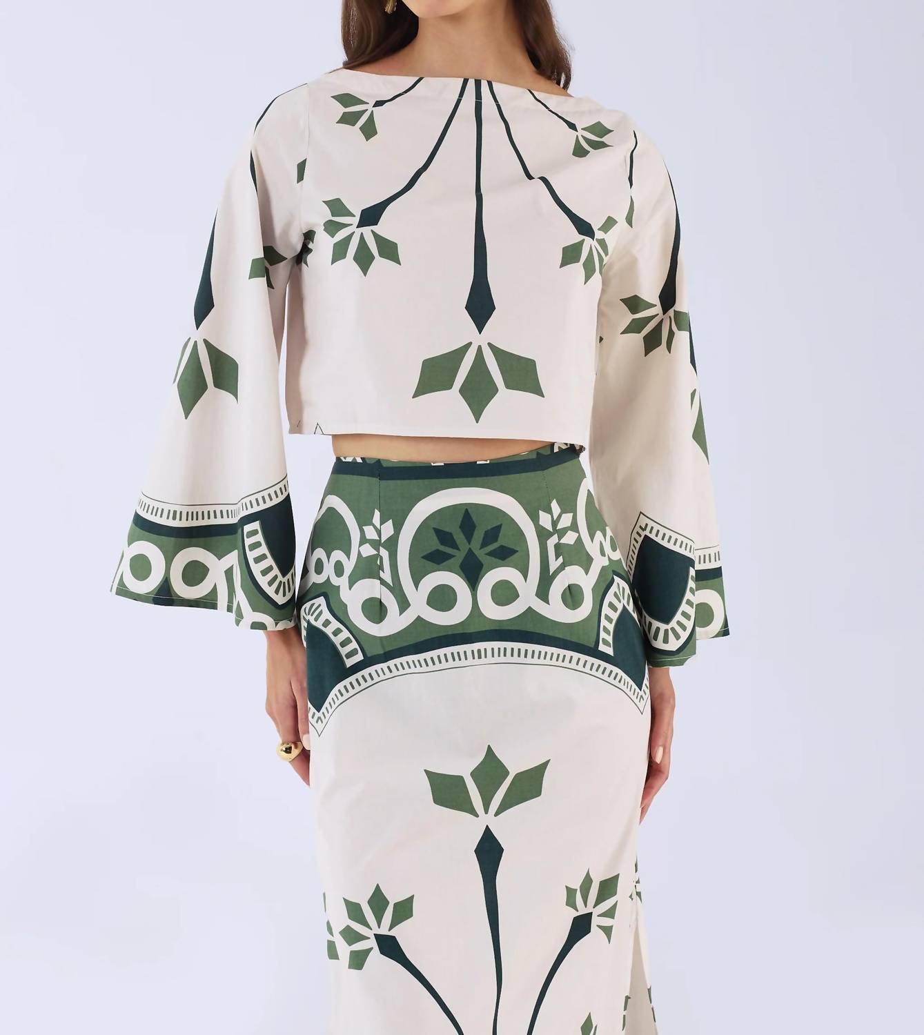 Хадсон Топ в пробуждении BEYOND by Vera, awakening
Хадсон Топ в пробуждении BEYOND by Vera, awakening