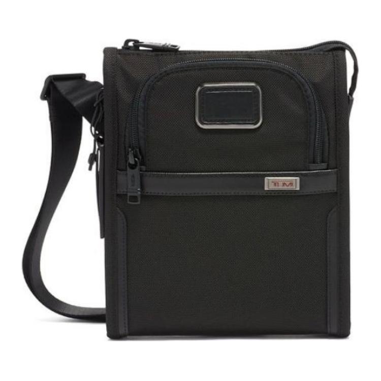 TUMI Нейлоновая наплечная сумка 
TUMI Нейлоновая наплечная сумка