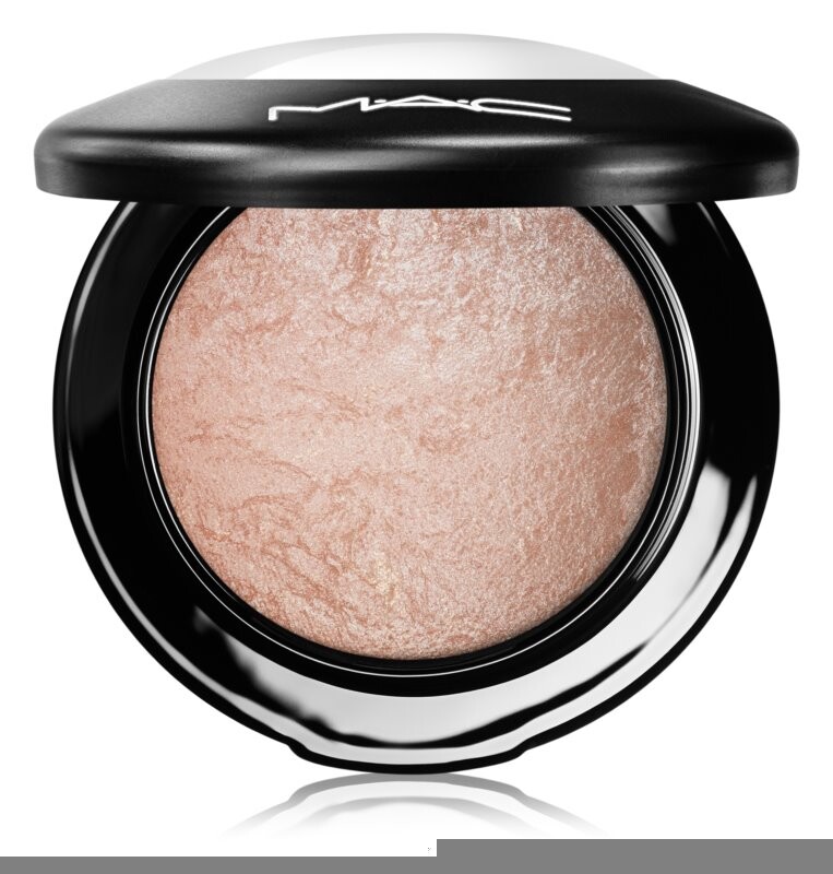 Осветляющая запеченная пудра MAC Cosmetics Mineralize Skinfinish, оттенок Soft & гentle 10 г
Осветляющая запеченная пудра MAC Cosmetics Mineralize Skinfinish, оттенок Soft & гentle 10 г