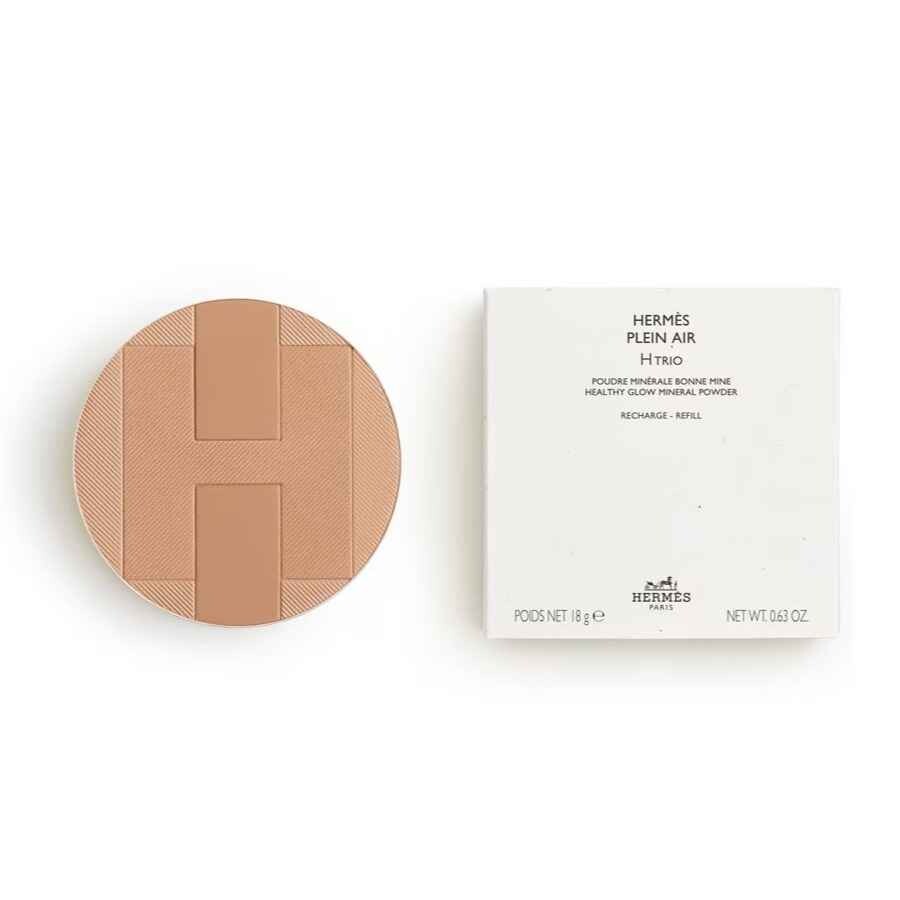 Сменный блок минеральной пудры Hermès Plein Air H Trio, тон 03 Sahara
Сменный блок минеральной пудры Hermès Plein Air H Trio, тон 03 Sahara