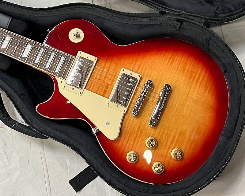 Epiphone Les Paul Standard 50's Left Handed Heritage Cherry Sunburst New Unplayed Auth Dlr 8lb 12oz
Epiphone Les Paul Standard 50's Left Handed Heritage Cherry Sunburst New Unplayed Auth Dlr 8lb 12oz
