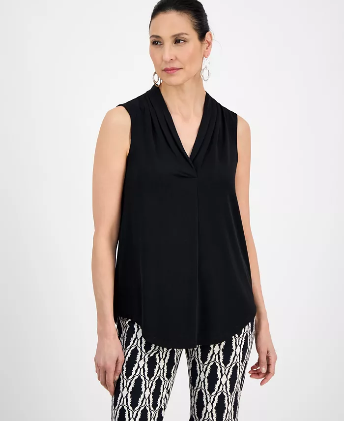 Петит топ без рукавов с V-образным вырезом JM Collection, черный
Петит топ без рукавов с V-образным вырезом JM Collection, черный