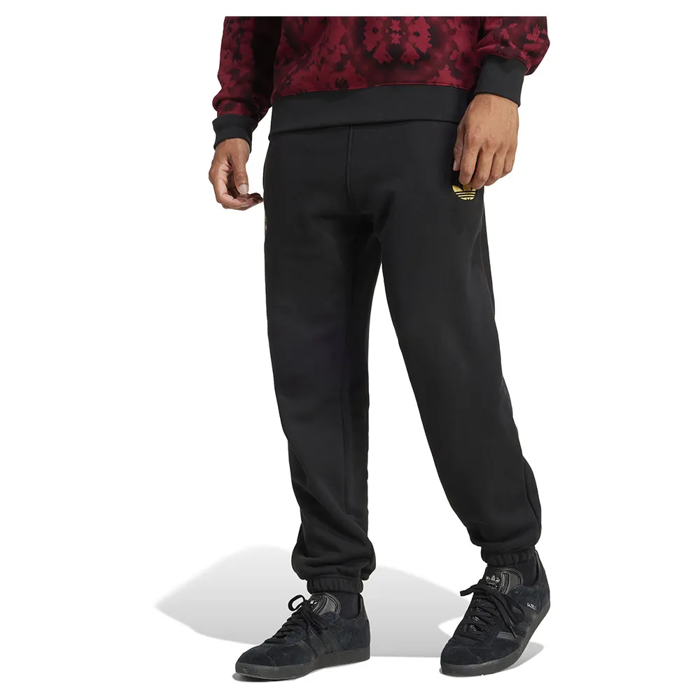 Брюки adidas Manchester United CNY, черный
Брюки adidas Manchester United CNY, черный