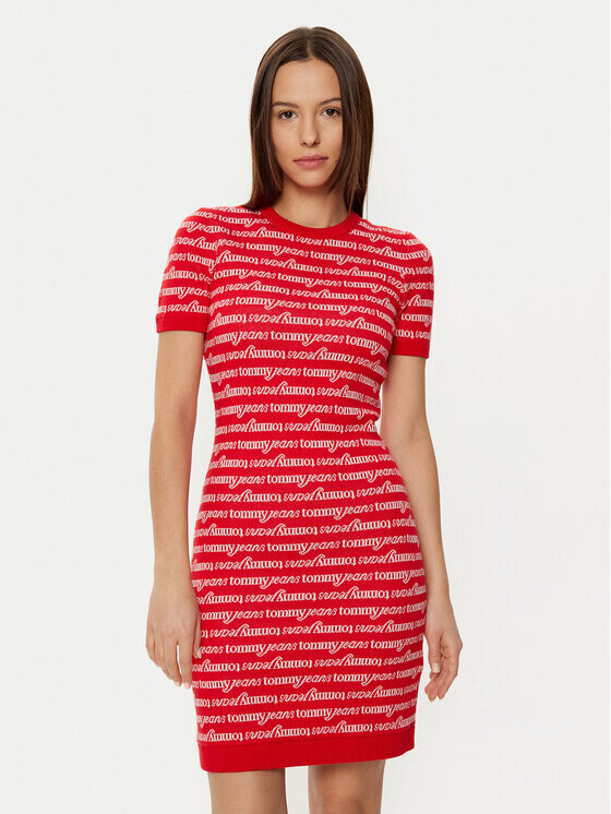 Платье на каждый день приталенного кроя Tommy Jeans, красный
Платье на каждый день приталенного кроя Tommy Jeans, красный