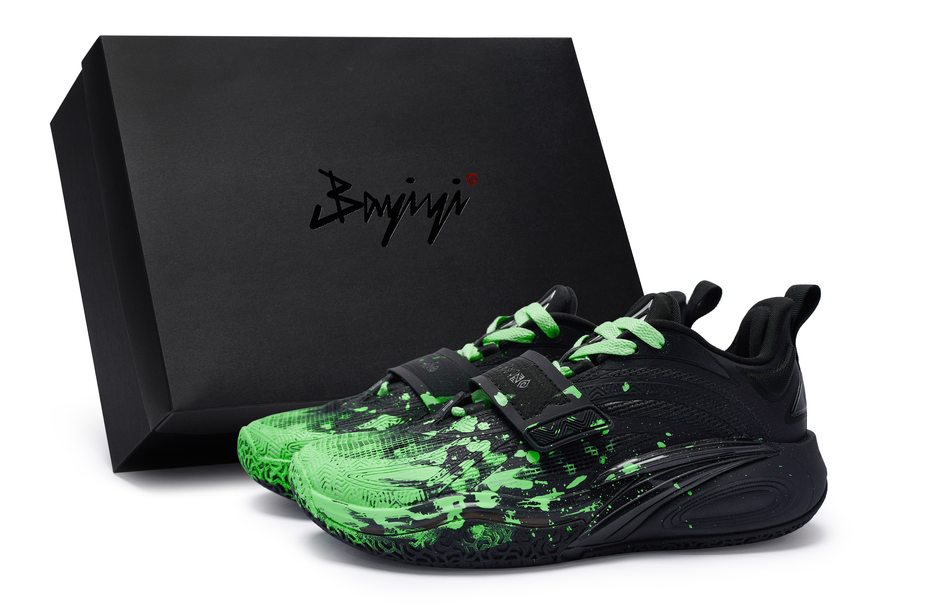 ANTA Баскетбольные кроссовки KAI 1 811 Manufacture Green Night Shadow Box с противоскользящим износостойким низким верхом, мужские, черно-зеленые
ANTA Баскетбольные кроссовки KAI 1 811 Manufacture Green Night Shadow Box с противоскользящим износостойким низким верхом, мужские, черно-зеленые