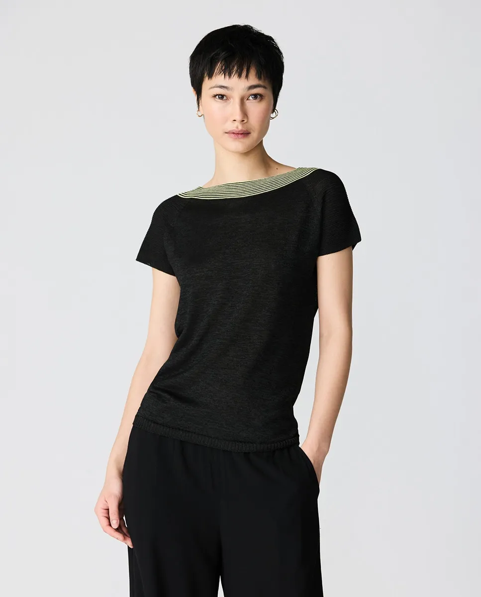 Женский свитер с короткими рукавами и блестящим вырезом Escorpion, черный
Женский свитер с короткими рукавами и блестящим вырезом Escorpion, черный