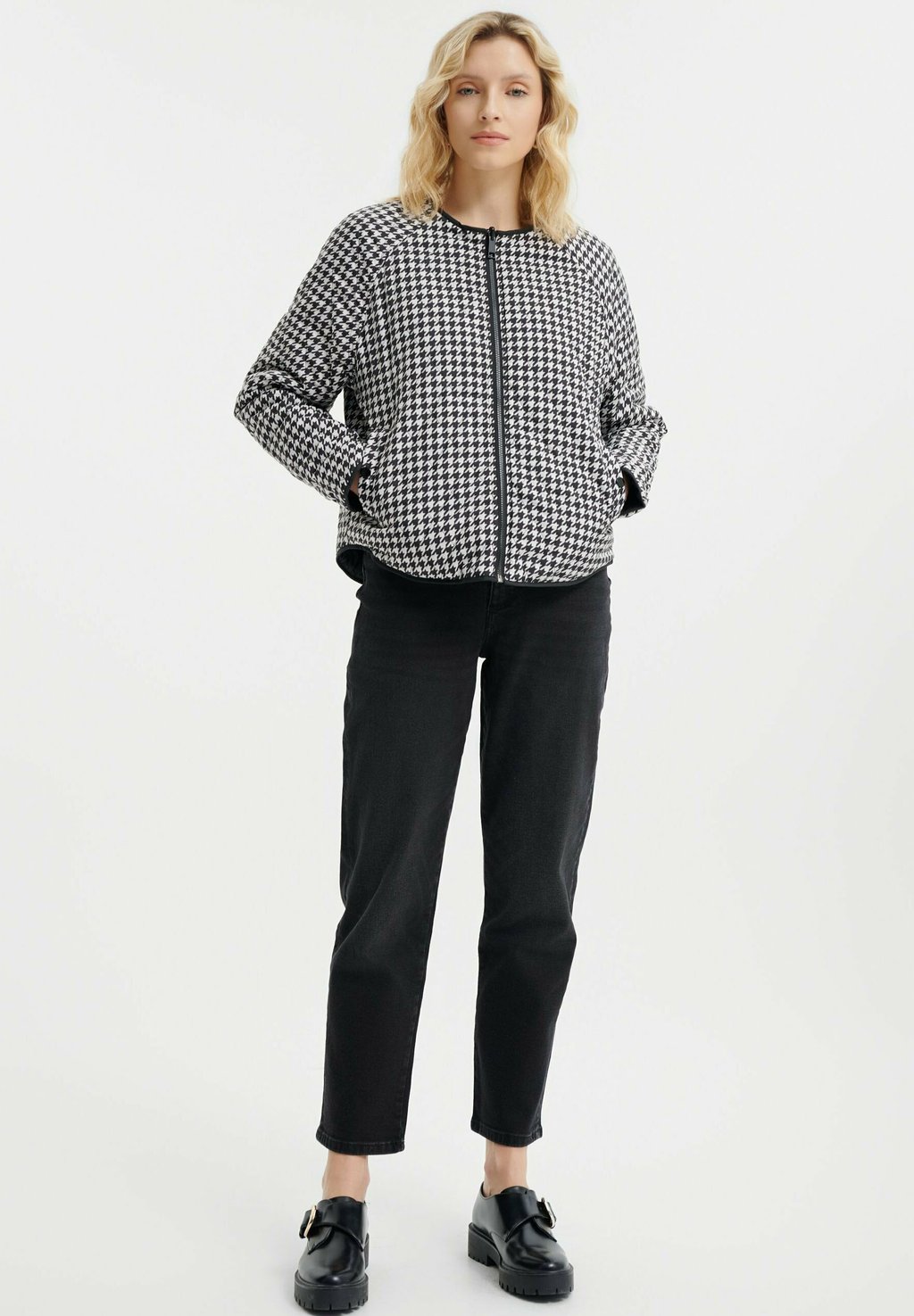 Легкая куртка Greenpoint, черный
Легкая куртка Greenpoint, черный