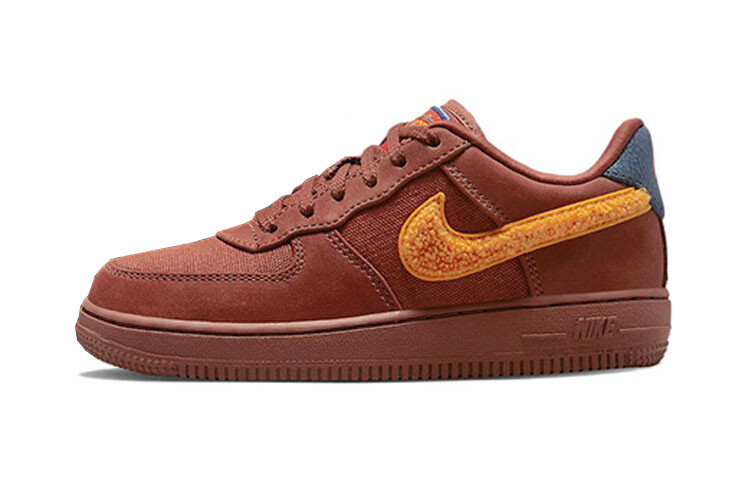 Детские кроссовки для скейтбординга Nike Air Force 1 PS
Детские кроссовки для скейтбординга Nike Air Force 1 PS