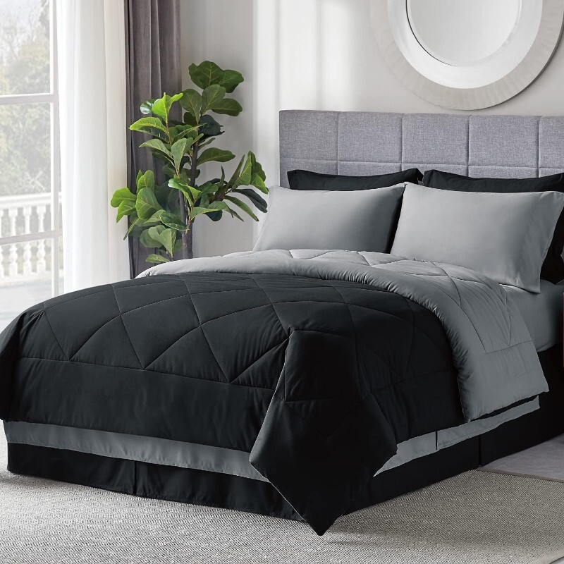Комплект двуспального постельного белья Bedsure King, 7 предметов, черный
Комплект двуспального постельного белья Bedsure King, 7 предметов, черный