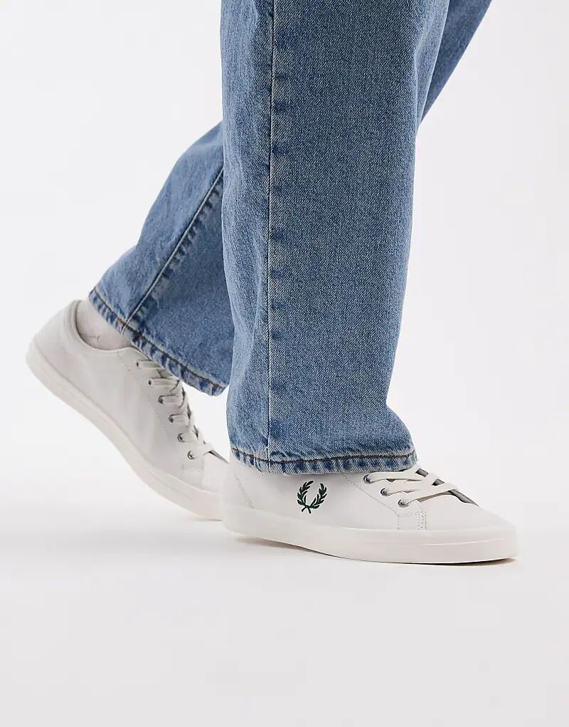 Кроссовки Fred Perry Baseline из натуральной кожи белого цвета
Кроссовки Fred Perry Baseline из натуральной кожи белого цвета