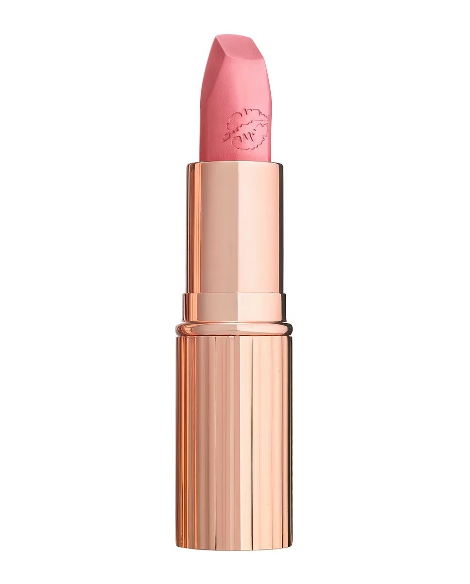 Губная помада Charlotte Tilbury Hot Lips List, оттенок Liv It Up
Губная помада Charlotte Tilbury Hot Lips List, оттенок Liv It Up