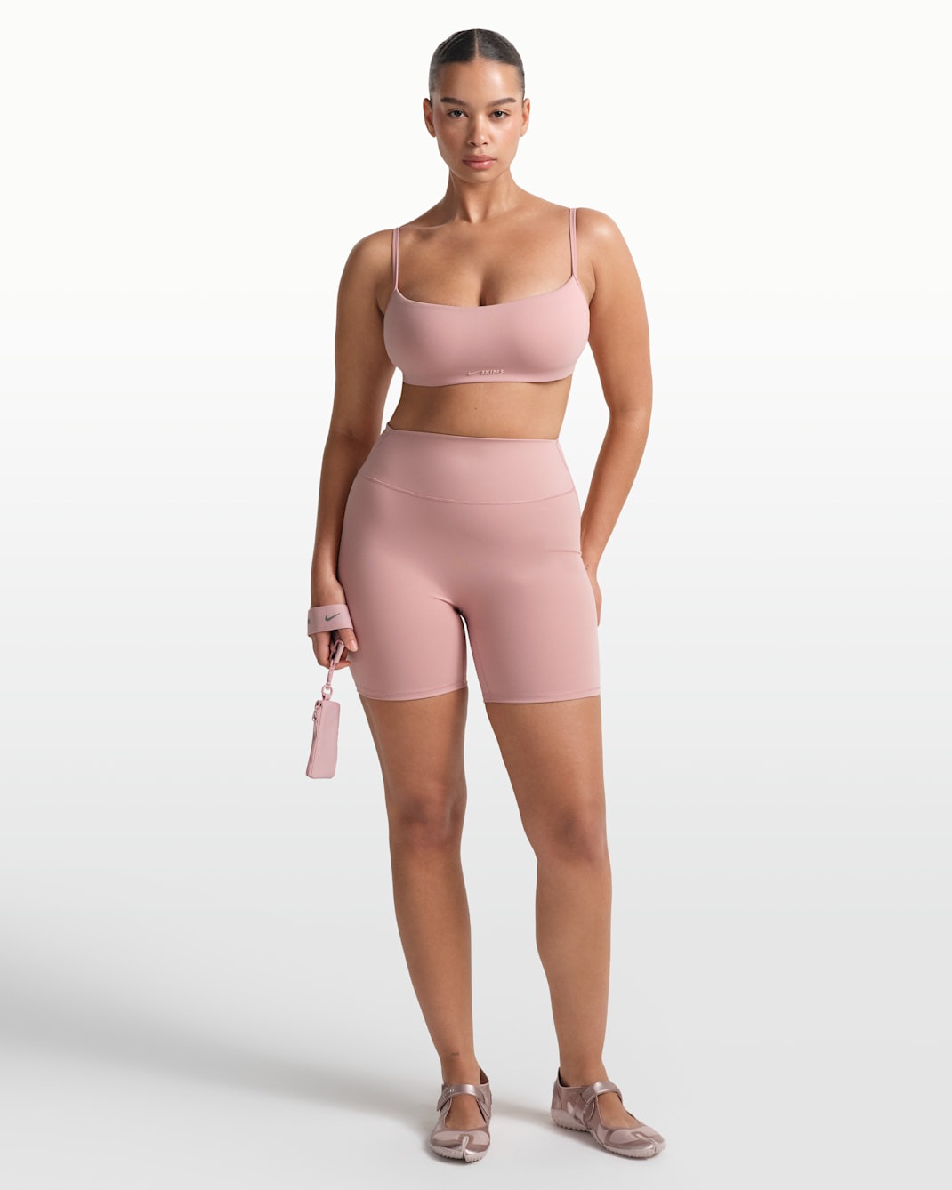 Шорты Nike x SKIMS Matte Women's High-Waisted 5" Biker, розовый
Шорты Nike x SKIMS Matte Women's High-Waisted 5" Biker, розовый