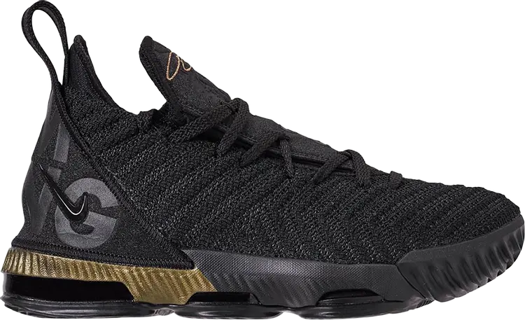 Кроссовки Nike LeBron 16 GS 'I'm King', черный
Кроссовки Nike LeBron 16 GS 'I'm King', черный