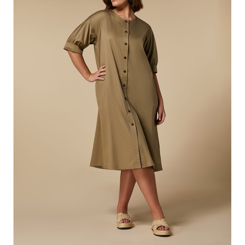 FELIX Marina Rinaldi, Kaki 
FELIX Marina Rinaldi, Kaki