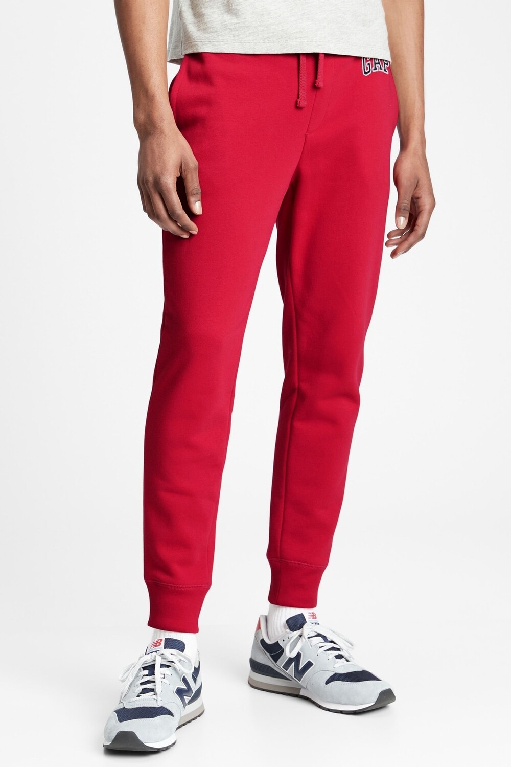 Флисовые джоггеры Arch с логотипом Gap, красный
Флисовые джоггеры Arch с логотипом Gap, красный