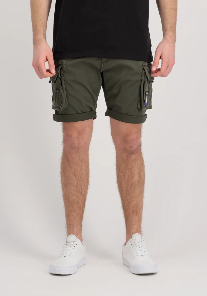 Шорты Alpha Industries " Alpha Industries Мужчины - Шорты Crew Short Patch", черный
Шорты Alpha Industries " Alpha Industries Мужчины - Шорты Crew Short Patch", черный