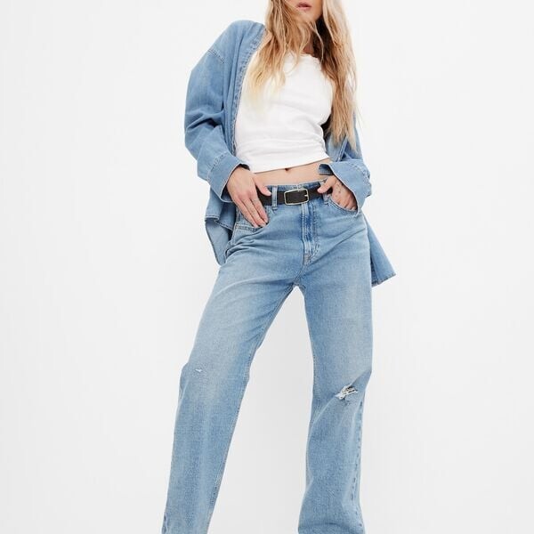 Джинсы свободного кроя с разрывами Gap, синий
Джинсы свободного кроя с разрывами Gap, синий