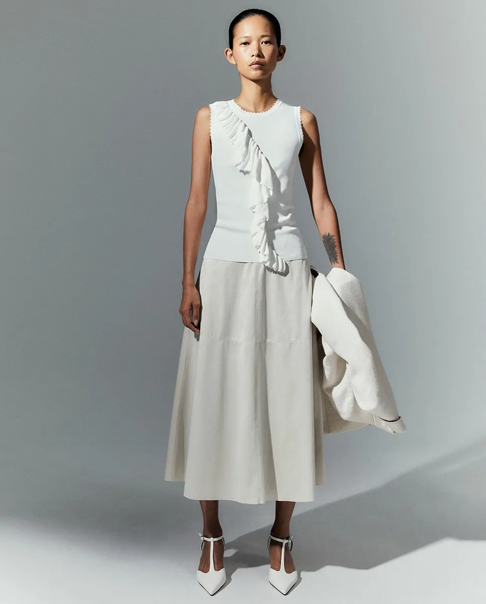 Топ с рюшами Sfera, белый
Топ с рюшами Sfera, белый