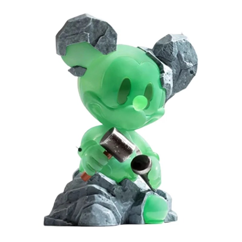 Фигурка Pop Mart Disney Blind Box Products, Emerald Mickey
Фигурка Pop Mart Disney Blind Box Products, Emerald Mickey