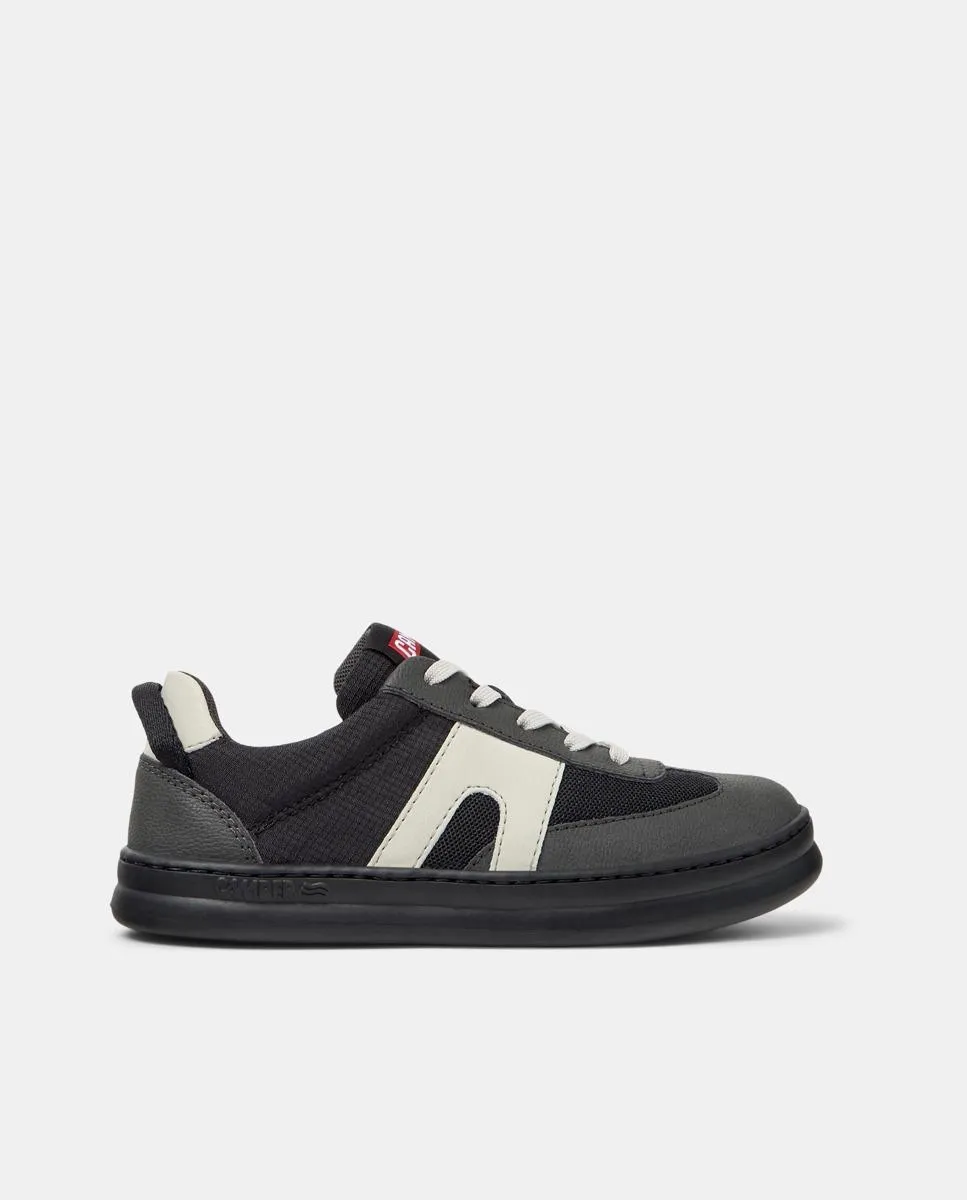 Детские кроссовки на шнуровке Runner Four Camper, черный/серый
Детские кроссовки на шнуровке Runner Four Camper, черный/серый