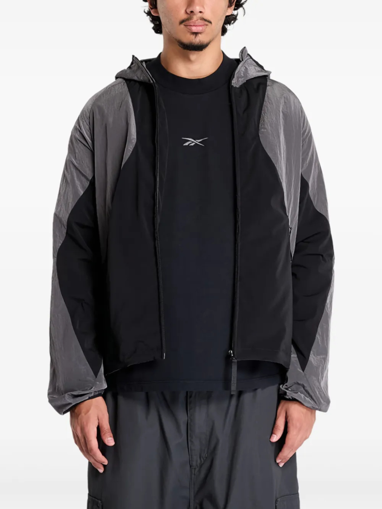 Reebok спортивная куртка, черный
Reebok спортивная куртка, черный