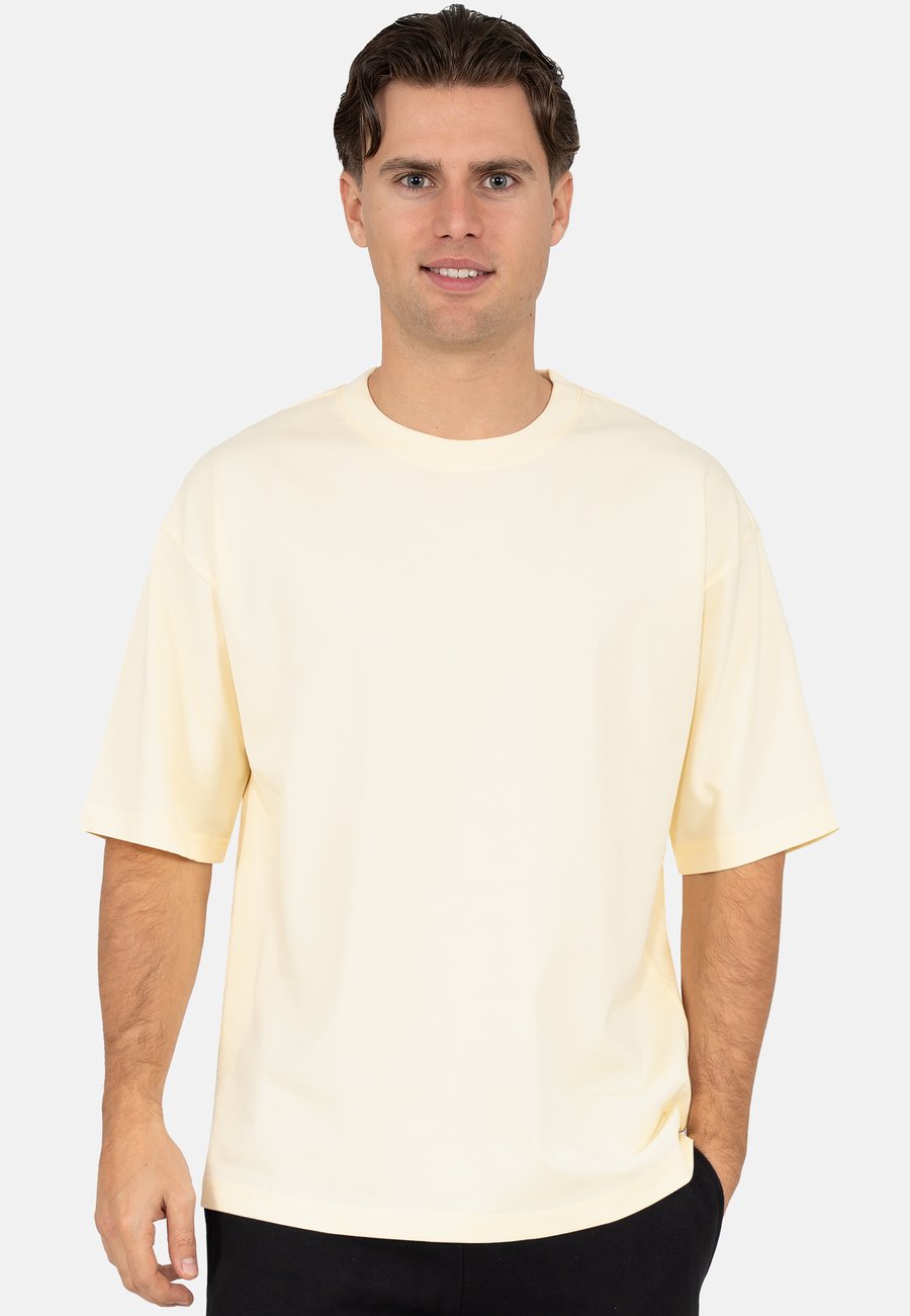 Футболка Reichstadt Basic T-shirt, Yellow, Желтый, Футболка Reichstadt Basic T-shirt, Yellow
Футболка Reichstadt Basic T-shirt, Yellow, Желтый, Футболка Reichstadt Basic T-shirt, Yellow