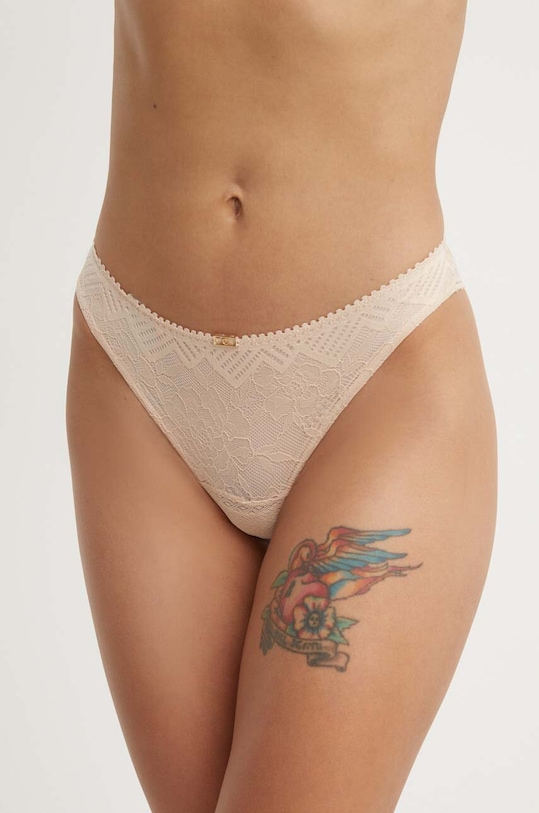 Трусики Chantelle, бежевый
Трусики Chantelle, бежевый