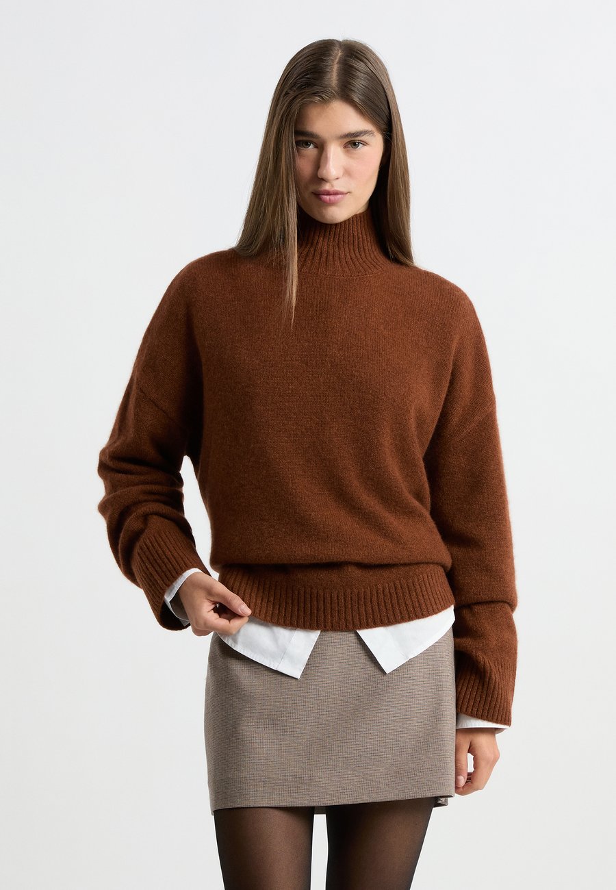 Джемпер Etam LOUISE, Light Brown
Джемпер Etam LOUISE, Light Brown