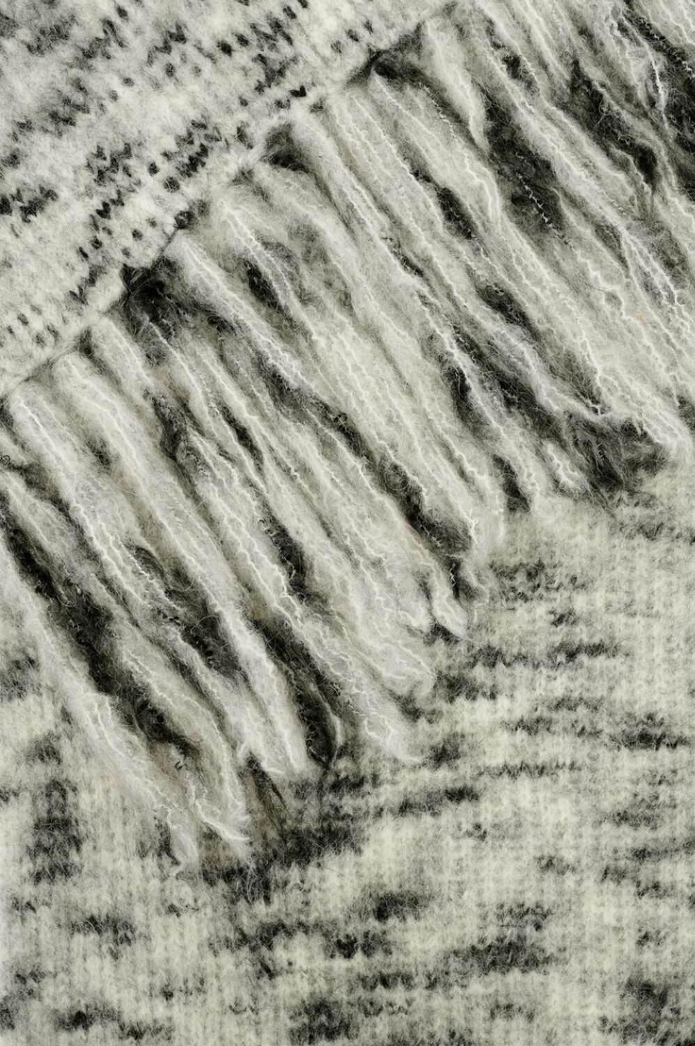 Белый/черный шарф Lloyd Isabel Marant
Белый/черный шарф Lloyd Isabel Marant