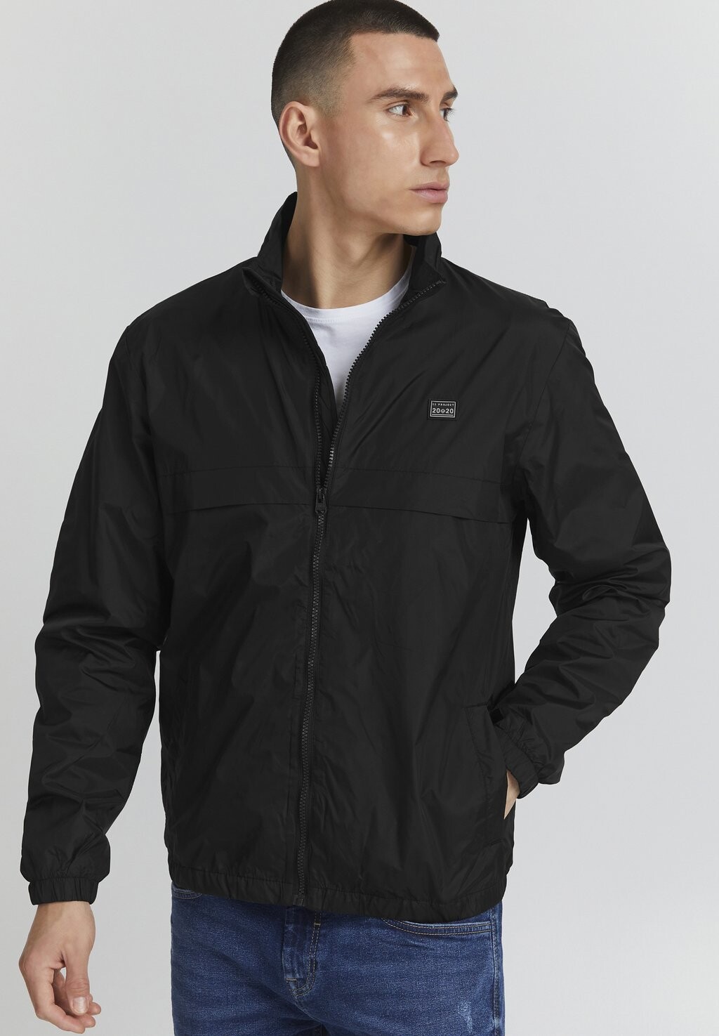 Легкая куртка 11 Project, черный
Легкая куртка 11 Project, черный