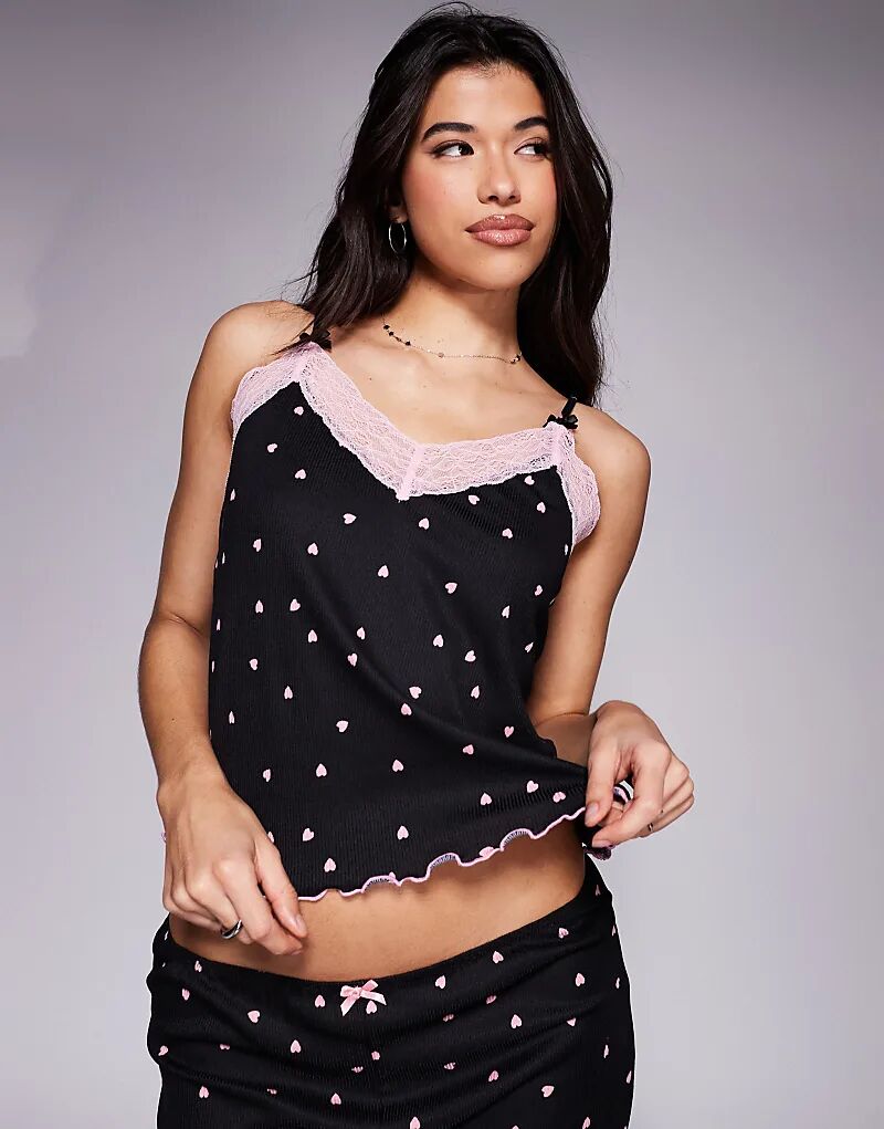 Пижамный комплект из майки и брюк с принтом в виде сердца черного цвета River Island
Пижамный комплект из майки и брюк с принтом в виде сердца черного цвета River Island