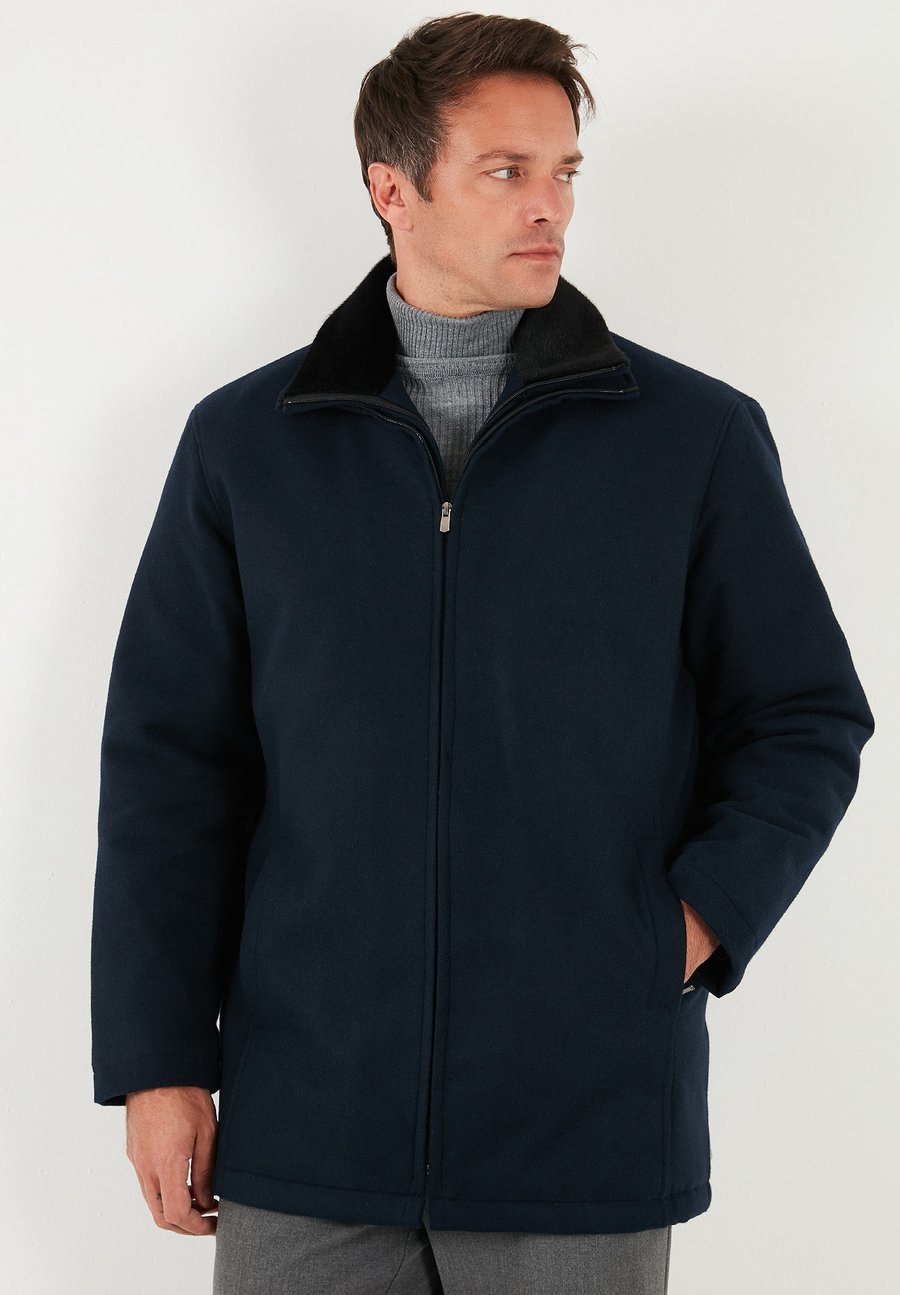Пальто Buratti Winter coat, Dark Blue
Пальто Buratti Winter coat, Dark Blue