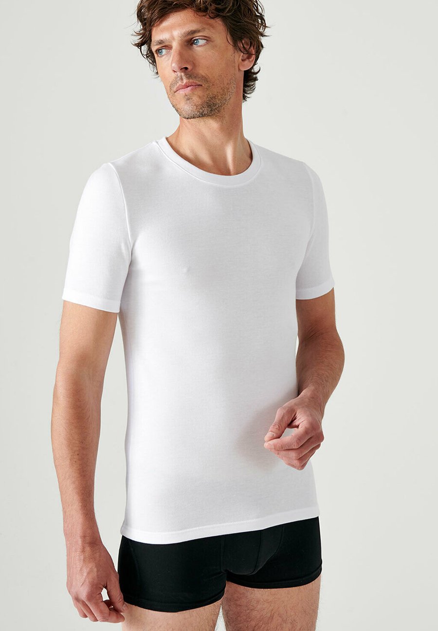 Футболка Damart Basic T-shirt, White/White, Белый, Футболка Damart Basic T-shirt, White/White
Футболка Damart Basic T-shirt, White/White, Белый, Футболка Damart Basic T-shirt, White/White